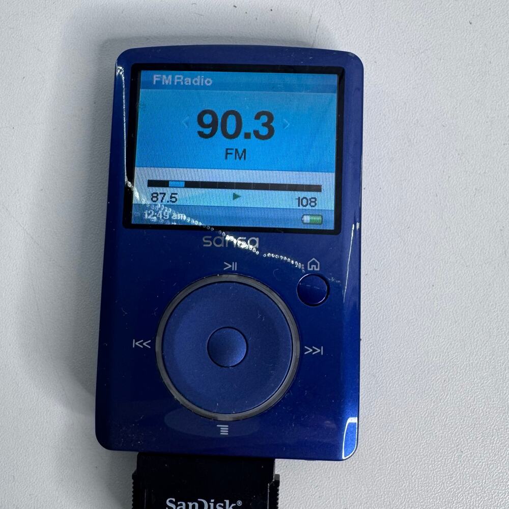 Open Box SanDisk Sansa Fuze Blue (4 GB) Digital Media Player 2008 Complete - Picture 4 of 6